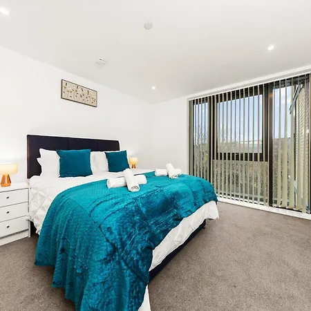 Appartement 62 Percent Off- Long - Centre - Perfect For Relocations, Business, Families And Leisure! Book Today At Premium Executive Serviced Apartments- 2 Bed - Arden Gate, Free Wi-fi Birmingham